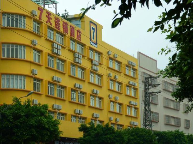 7Days Inn Foshan Shunde Ronggui Xiao Huangpu ภายนอก รูปภาพ