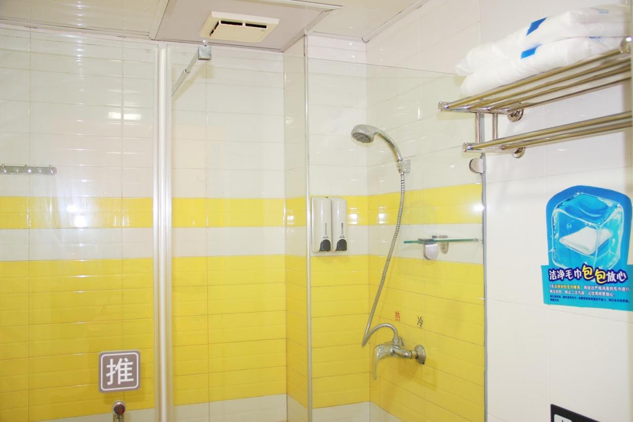 7Days Inn Foshan Shunde Ronggui Xiao Huangpu ภายนอก รูปภาพ