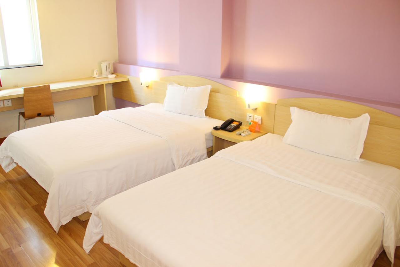 7Days Inn Foshan Shunde Ronggui Xiao Huangpu ภายนอก รูปภาพ
